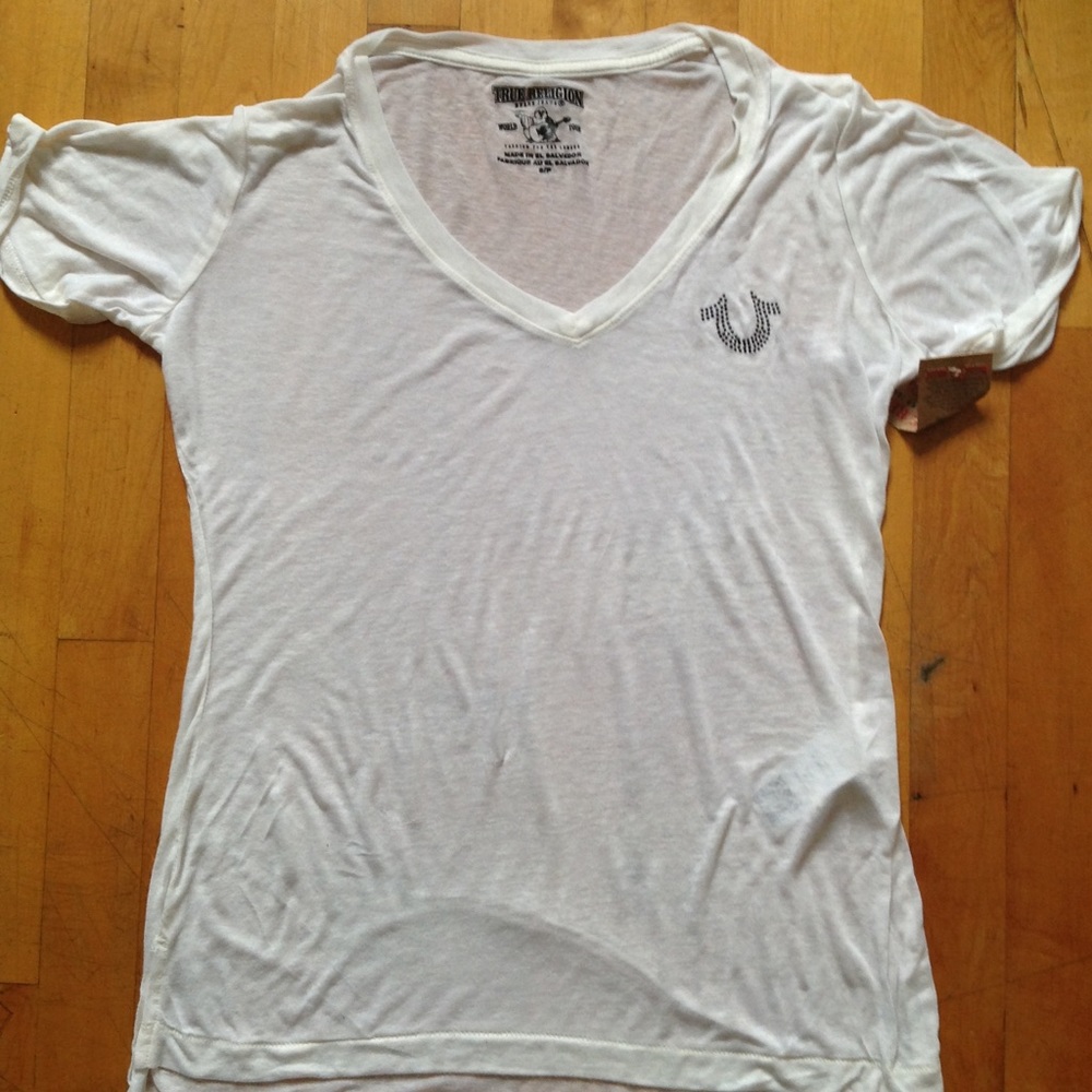 True Religion White V-Neck Crystal Logo Step Hem